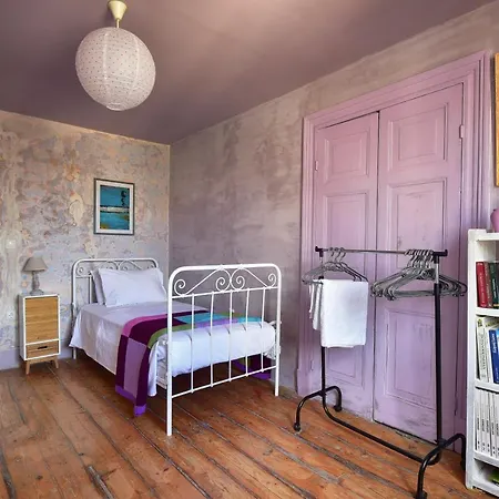 Charming Vintage Kompitsi